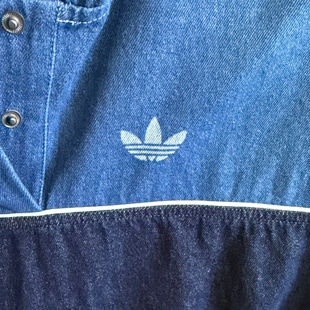 adidas Denim Hooded Pullover Jacket with matching size S matching shorts - Picture 4 of 10